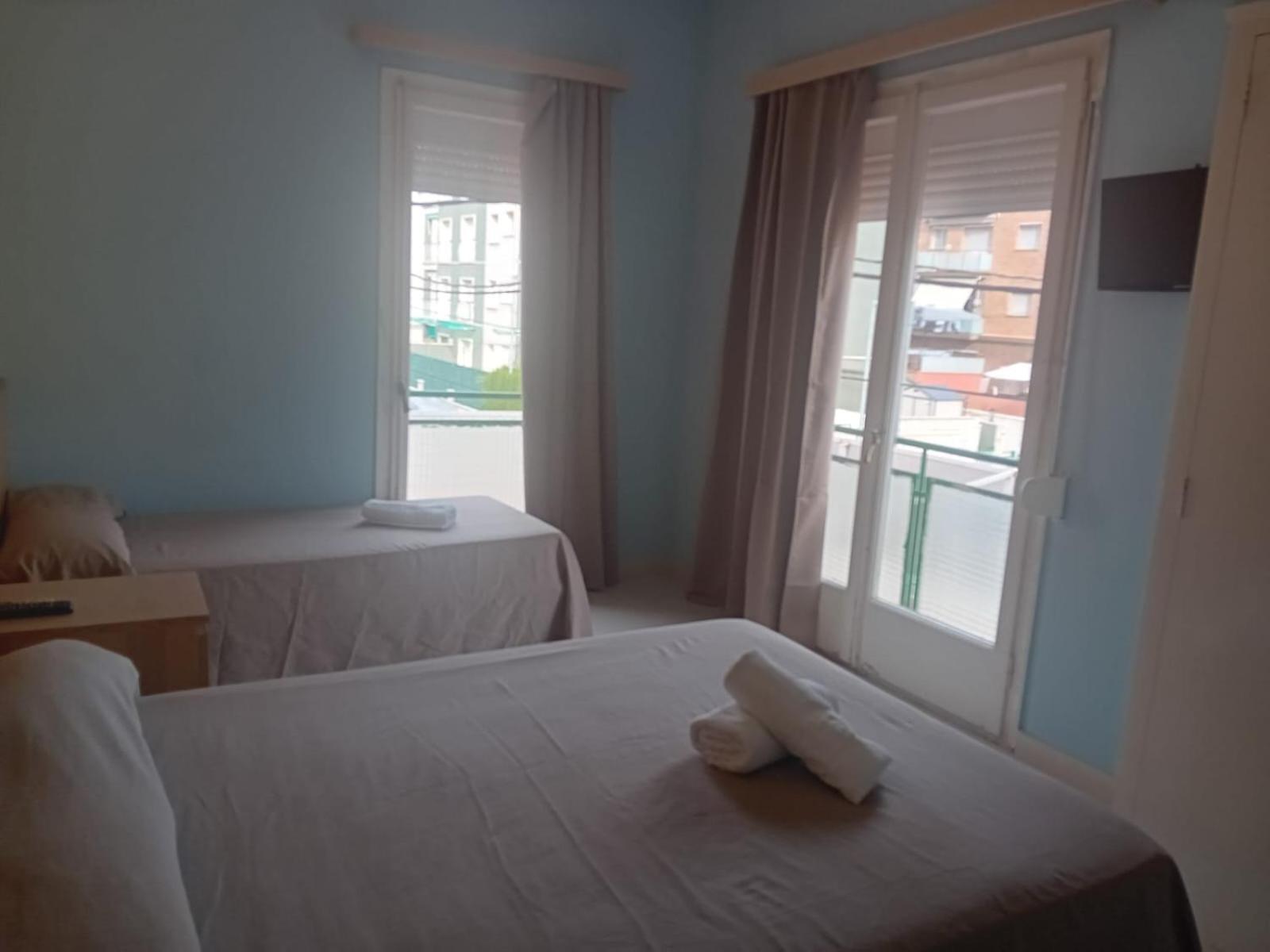 Hotel Sant Jordi Segur de Calafell Εξωτερικό φωτογραφία