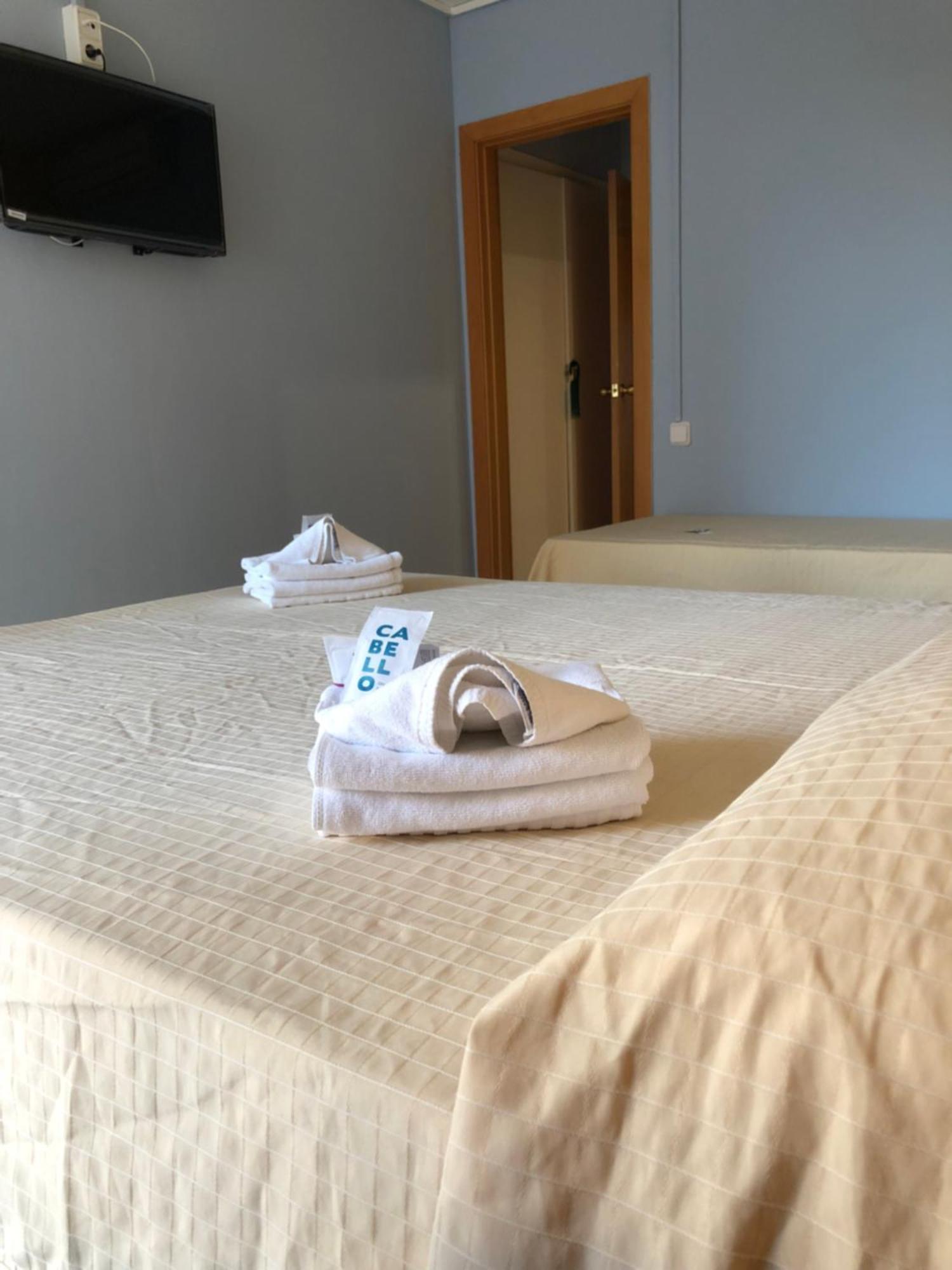 Hotel Sant Jordi Segur de Calafell Εξωτερικό φωτογραφία