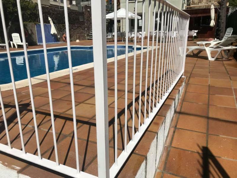 Hotel Sant Jordi Segur de Calafell Εξωτερικό φωτογραφία